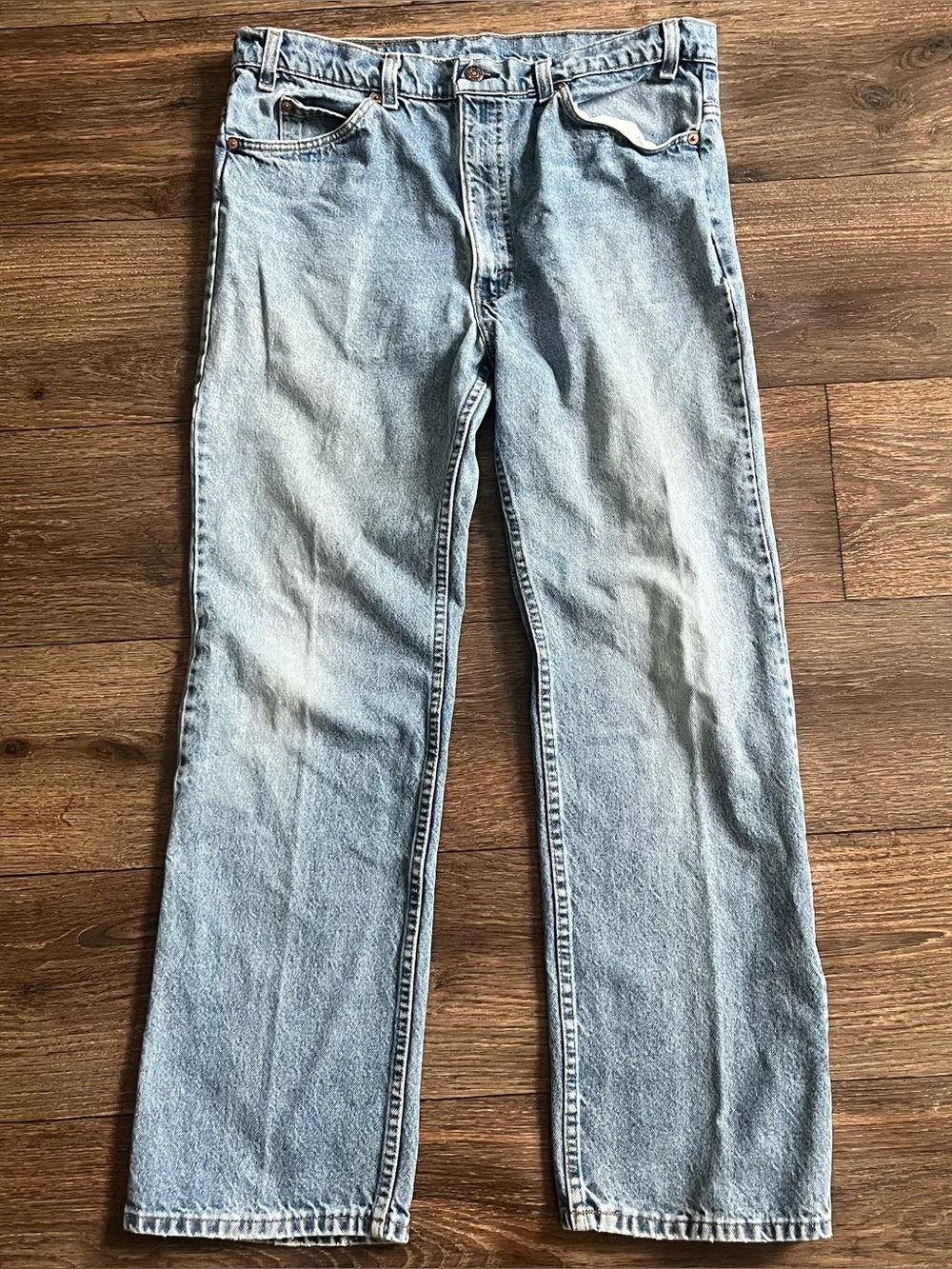 Vintage Levi’s 517 orange tab bootcut light wash denim jeans 38 actual 35 x 30